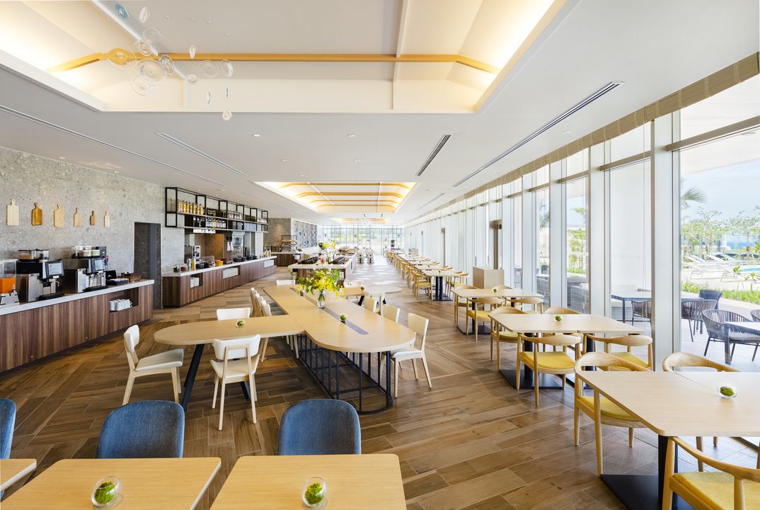 All-day dining "Amahaji" - HILTON OKINAWA SESOKO RESORT