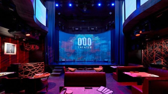 THEATER 010 