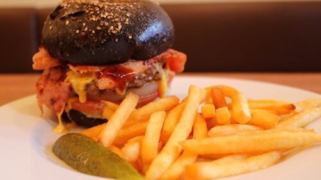 AMERICAN DINING homeys