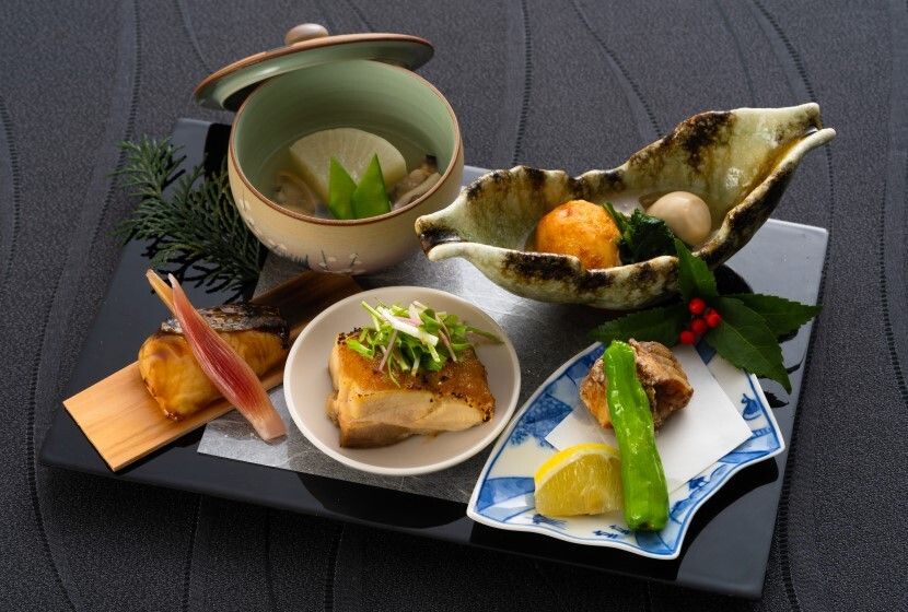 【平日限定】百花繚乱（ひゃっかりょうらん）＜テーブル席＞