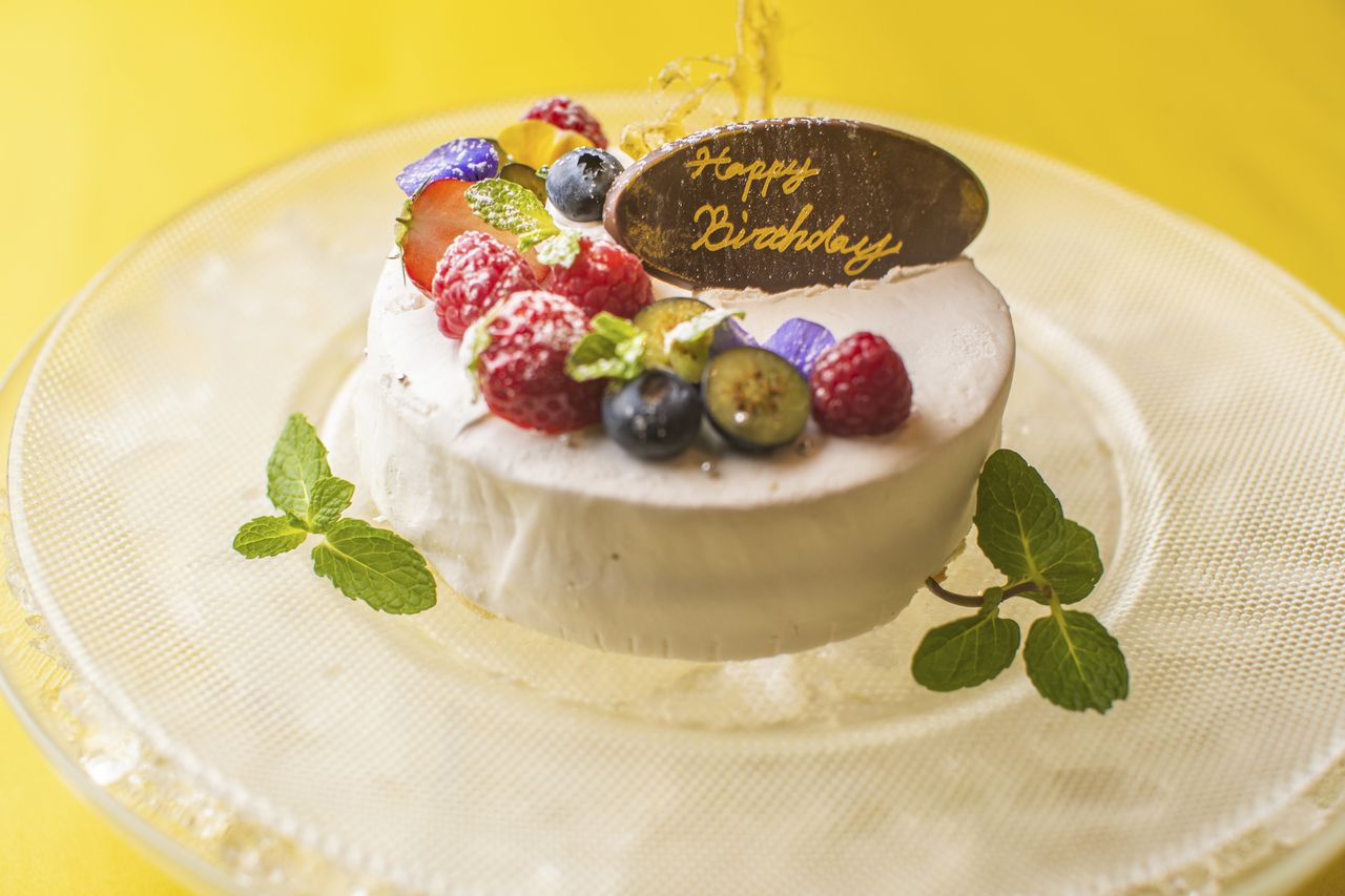  【記念日ランチ　選べる1ドリンク&カフェ付き】メッセージ付きデザートで祝福 Anniversary Lunch course 全5品