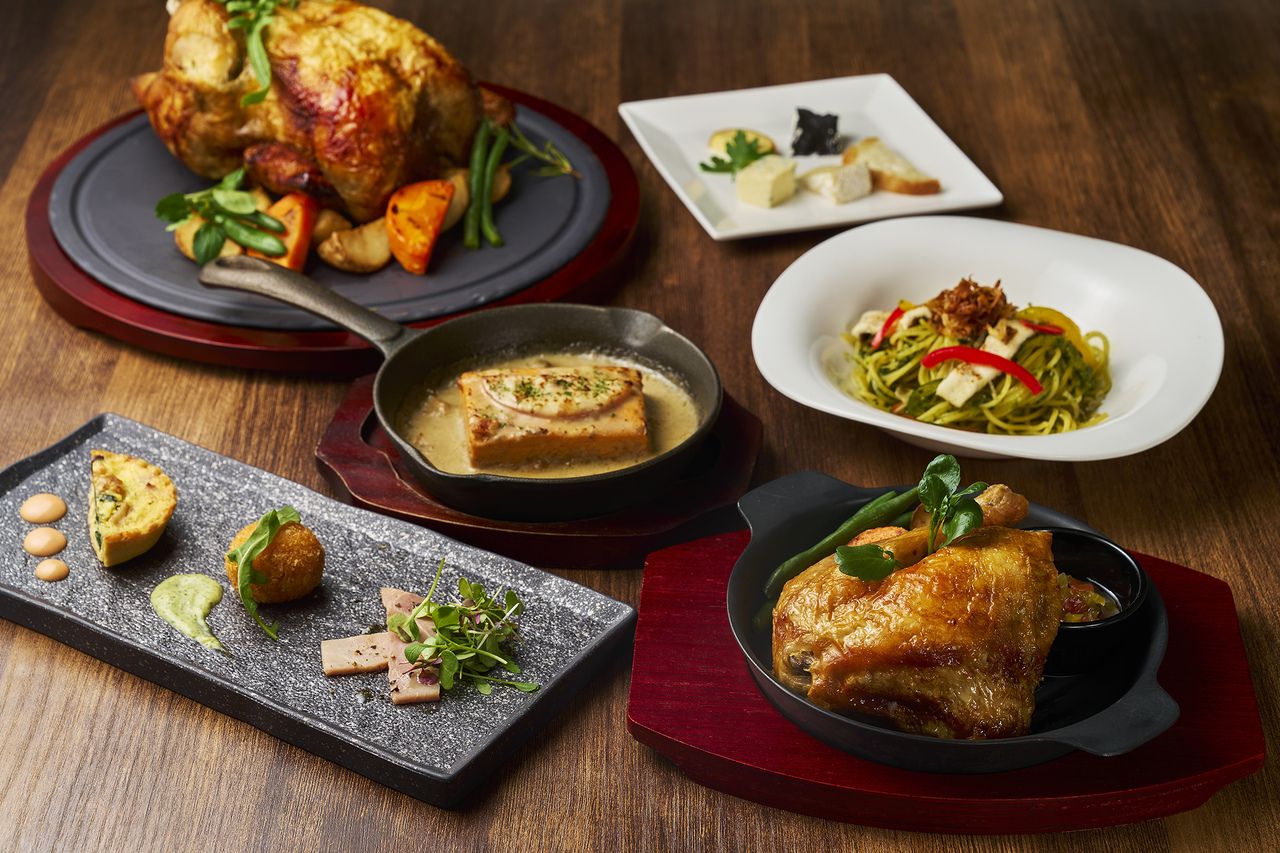 公式ウェブサイト限定【500円OFF！パーティープラン】ロティサリーチキン、タパス3種、パスタなど全5品