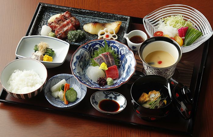 Charcoal-grilled set