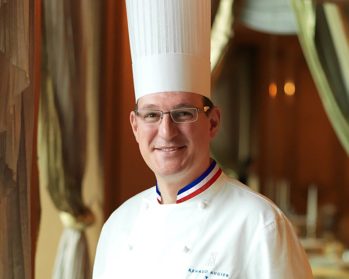  HIVER NOEL48,000円サービス料別　beverage付き87,000円1PS（税金、サービス料込み）