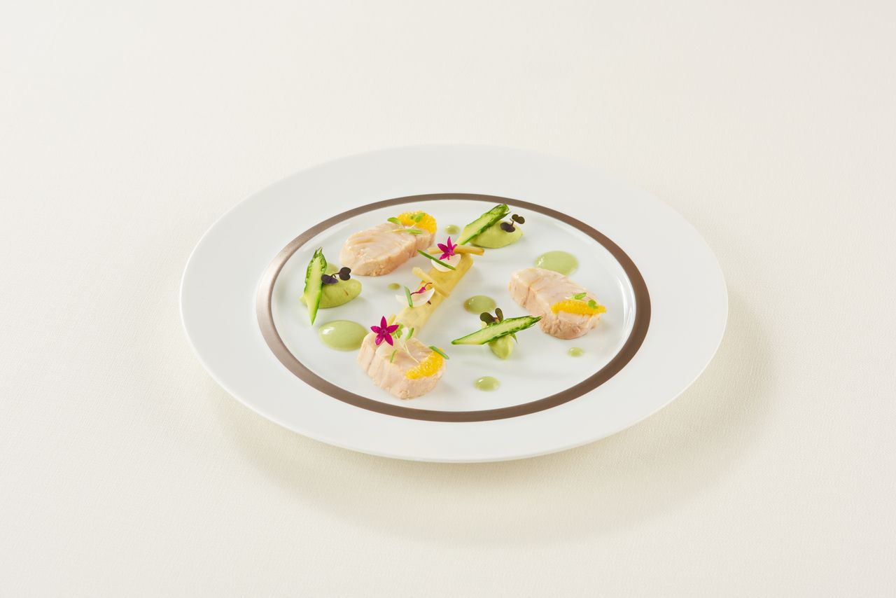 PRINTEMPS EN LOIRE  LUNCH VERSAILLES