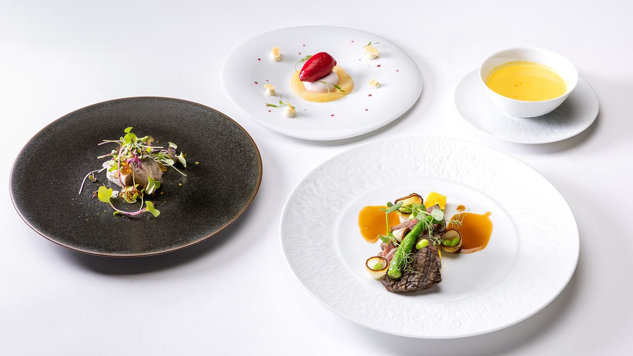 【Grace Lunch】享受当季的美味！共有5种商品可供选择，其中包括1种主要商品～网络预订优惠和吐司饮料一应俱全～