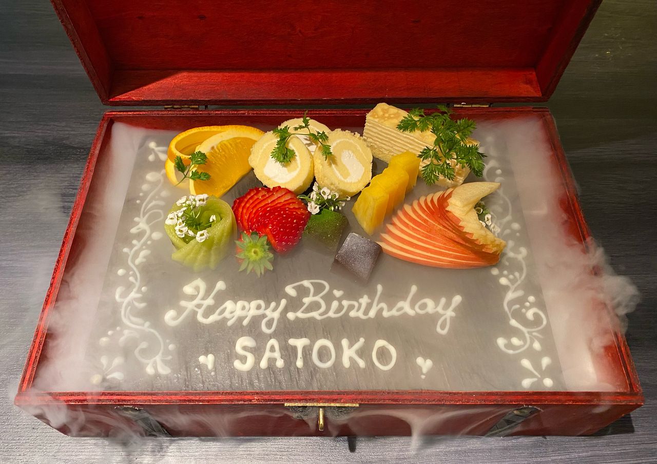 玉手箱：メッセージ付きデザートプレート🎉