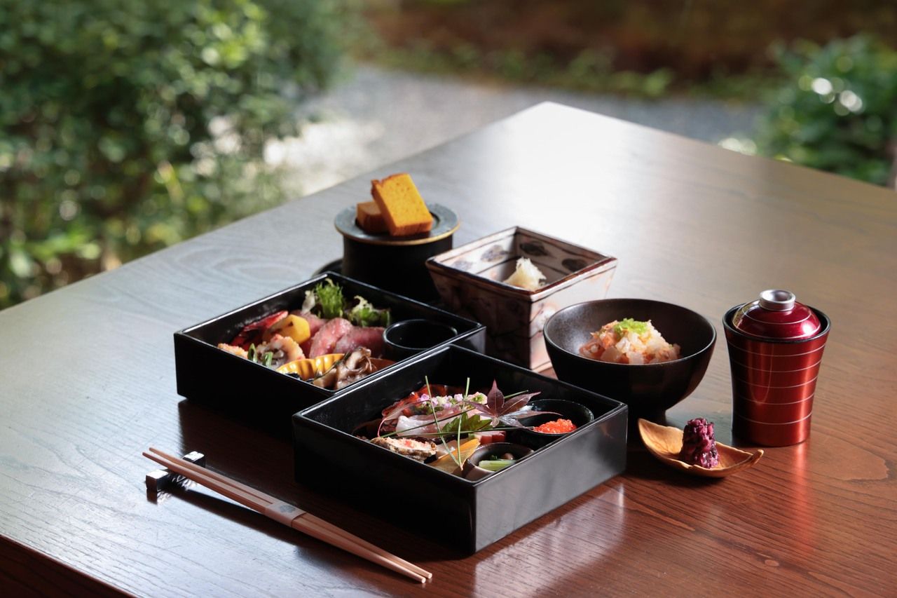 LUNCH COURSE "TOKINOKA" with One Drink