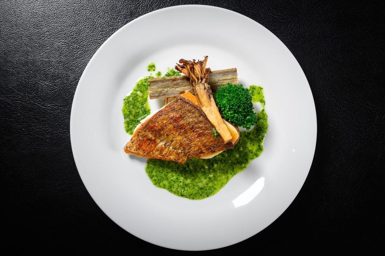 推薦午餐套餐2860日元【湯、前菜自選、主菜自選、甜點、咖啡廳】