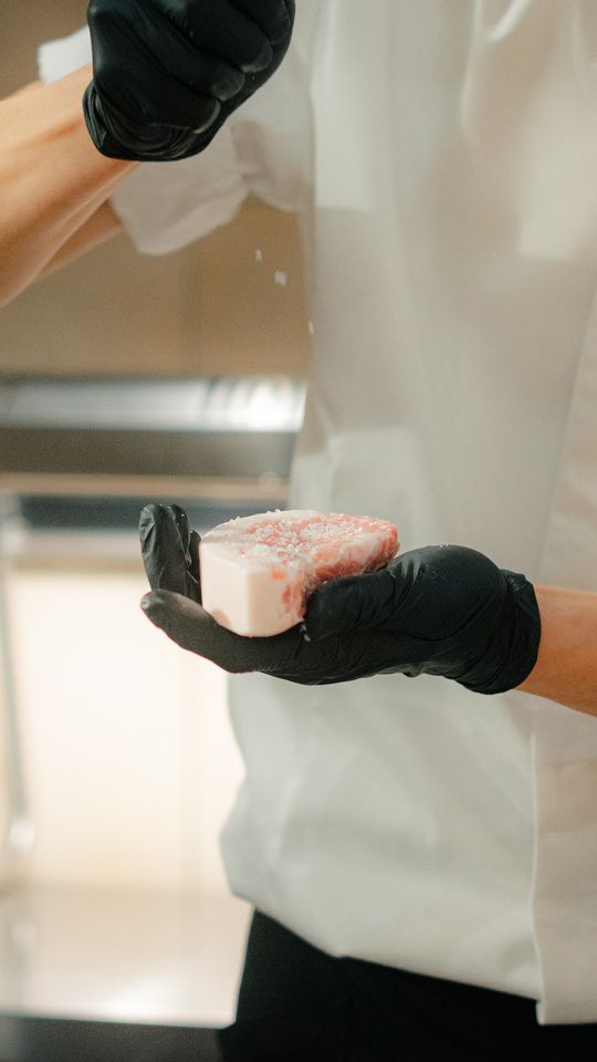  [Limited quantity] Loin Helleset / 90 minutes