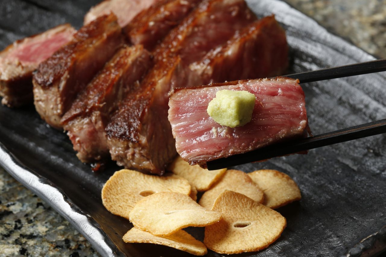 [Online/Weekdays only] Steak lunch set ~with one soft drink ~