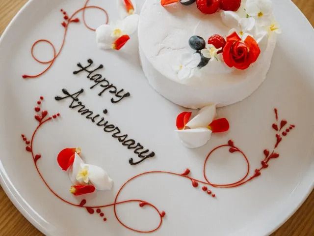 Weekday Anniversary Plan [Standard] Oita Wagyu Beef, Hundred years Blessing / 5 dishes + glass of champagne toast + anniversary cake