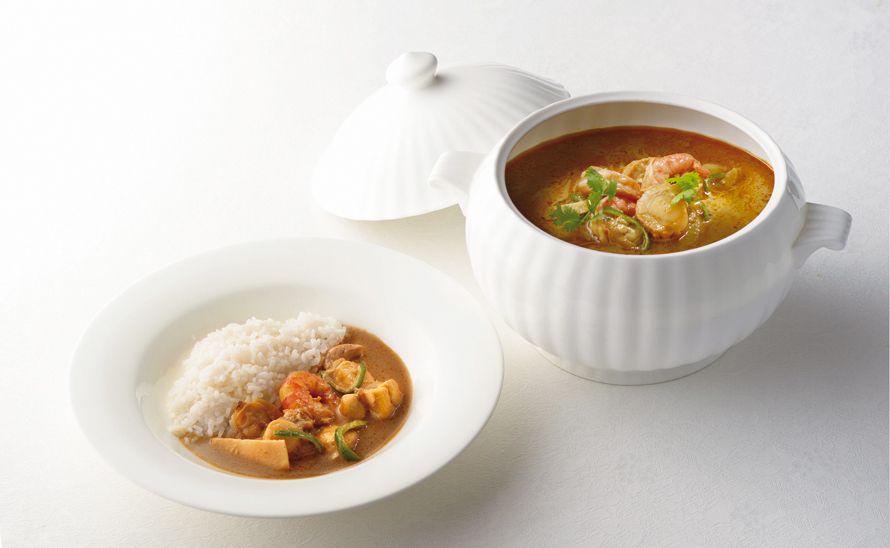 [Specialty seafood Thai curry, petite salad, ice cream, and after-meal drink included] (WEB reservation only)