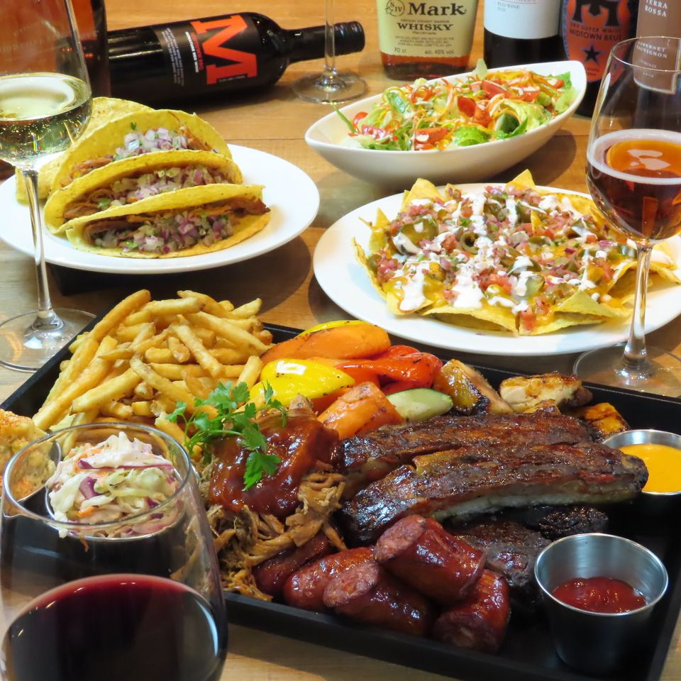 [Deluxe course] Course with pulled pork tacos and BBQ Spareribs, 11 items in total, ¥4,000 