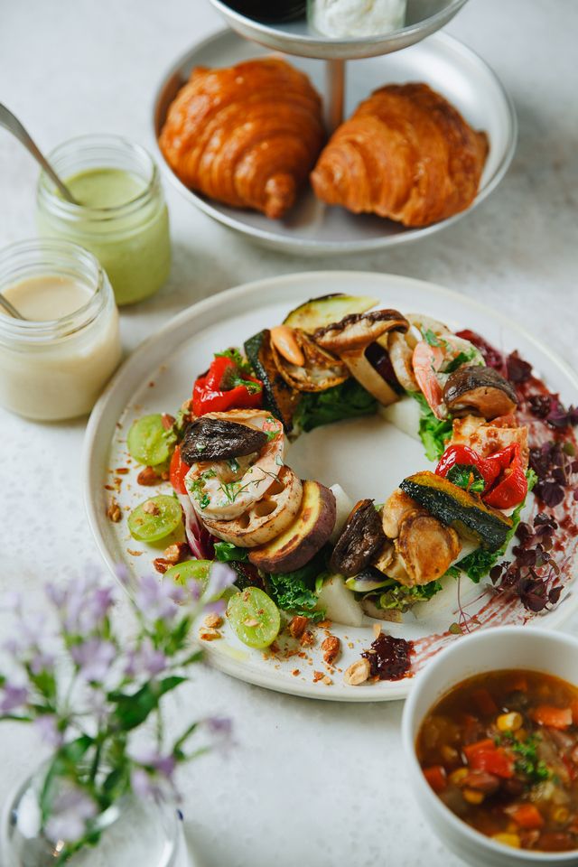 3/1 ~ [LUNCH (weekdays only)] Special lease salad set (soup and dolce included)