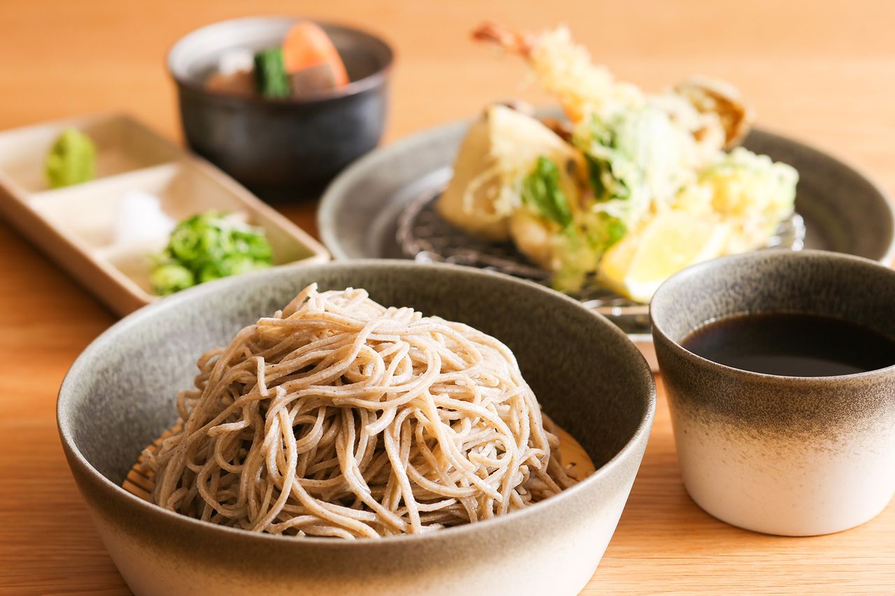 【土日祝限定ランチ】但馬の在来種 赤花蕎麦天ぷら御膳