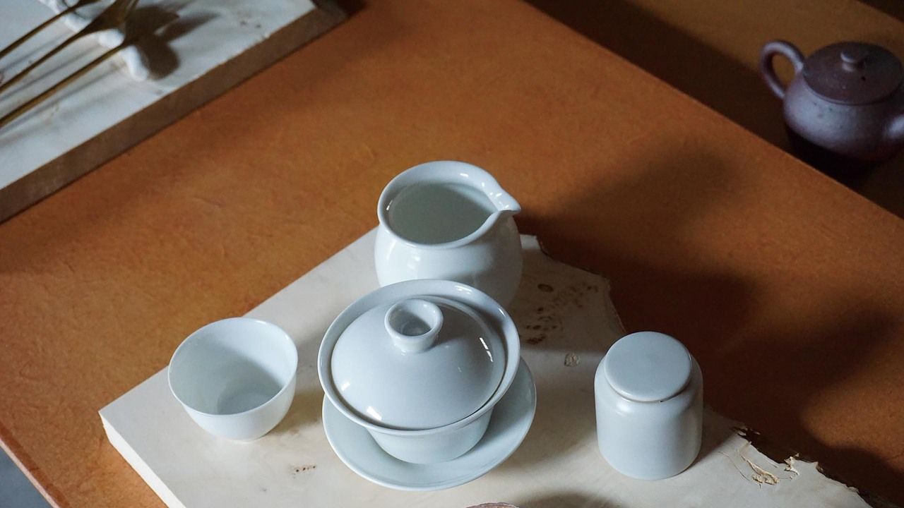 【茶懐石】お粥のランチ・カカオゴトの菓子皿（5皿）・お飲み物