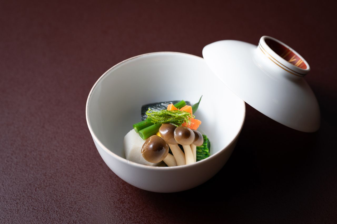 会席料理／ランチ　8,000円