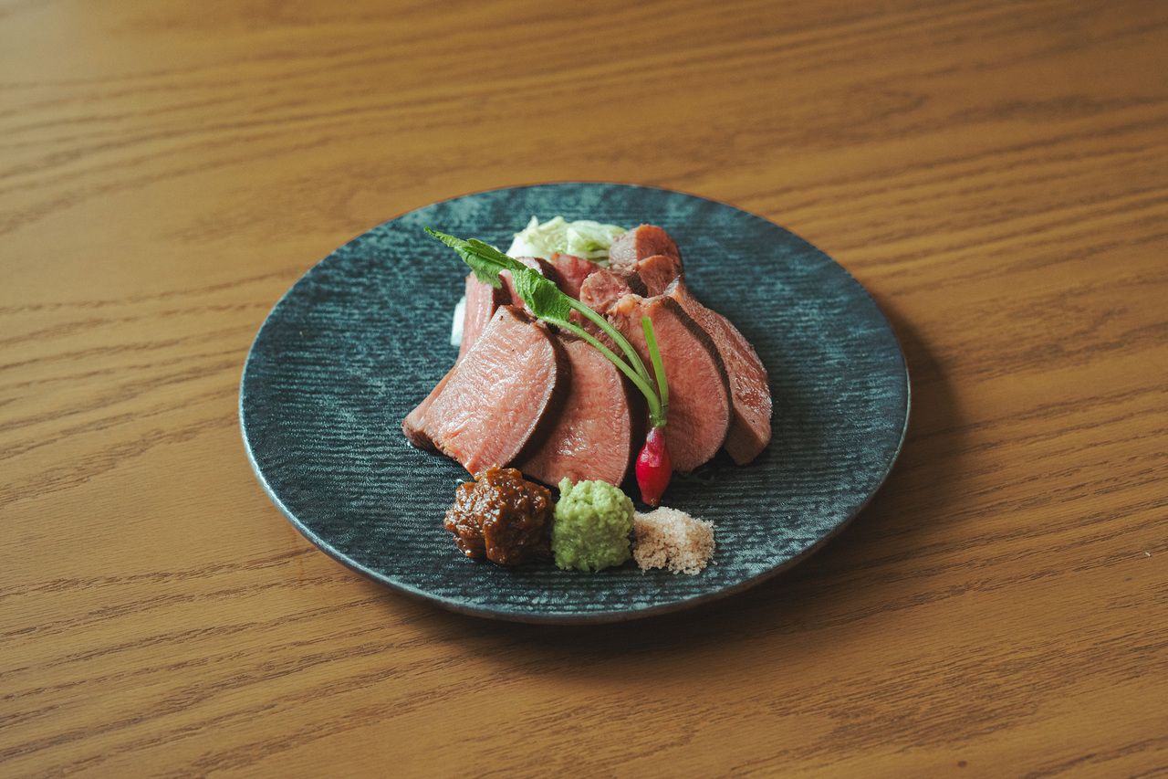 Grilled beef tongue with homemade miso