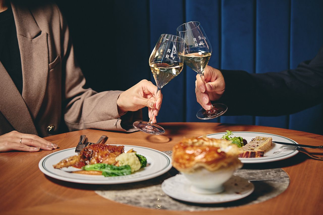 [Noel 2025 Dinner] 9th floor box seat guaranteed Christmas limited special dinner course + after-meal cafe