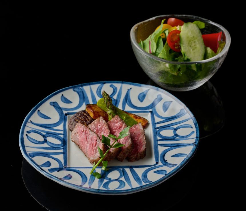 九谷五彩【和牛ステーキ】《伊兵衛》