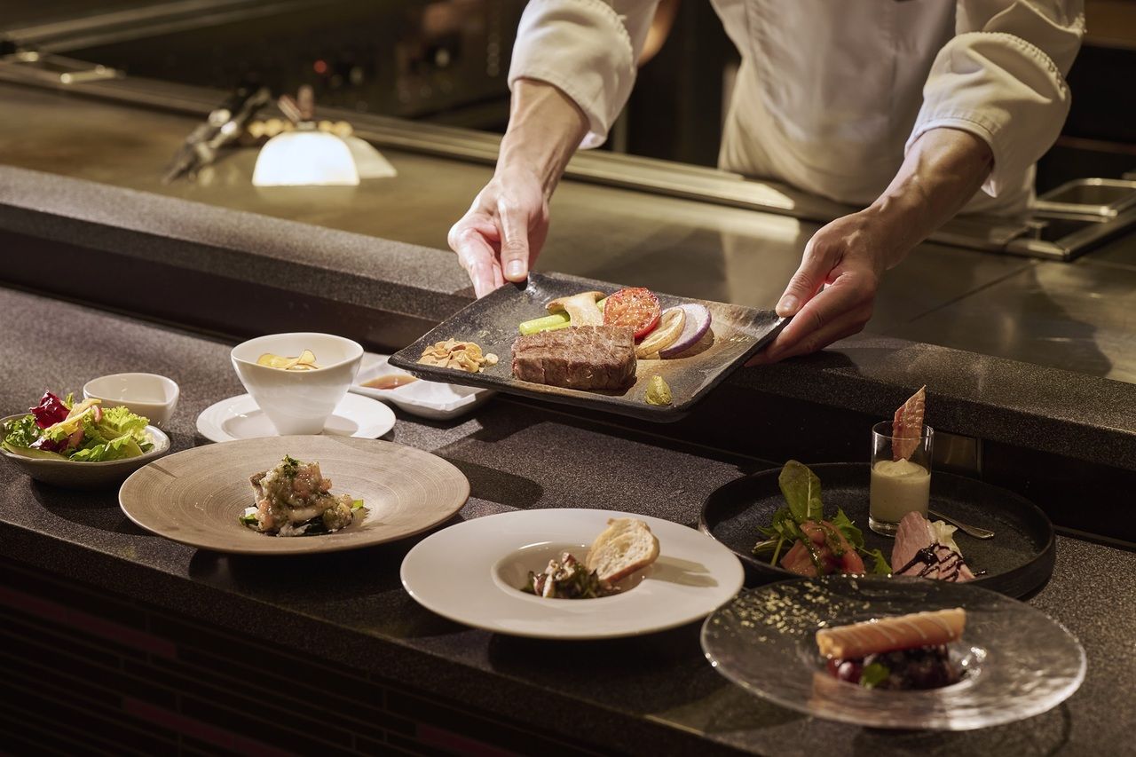 【ディナー】 旬菜コース（テーブル席 )