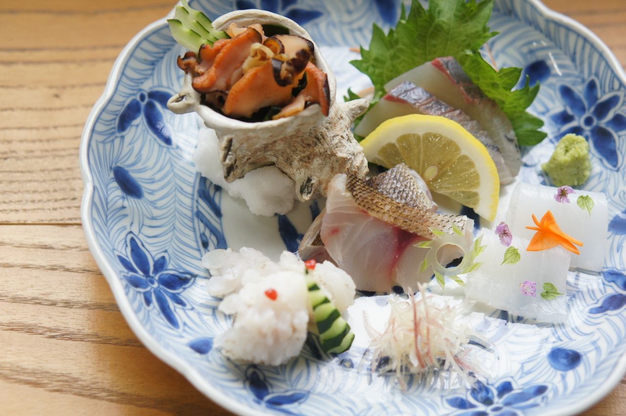 【スタンダード】地魚のコース／竹野漁港の地魚を使用したお料理全9品