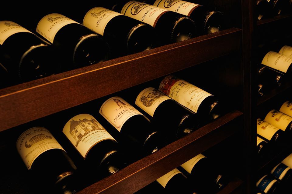 Prato completo francês "Montagne" com harmonização de vinhos