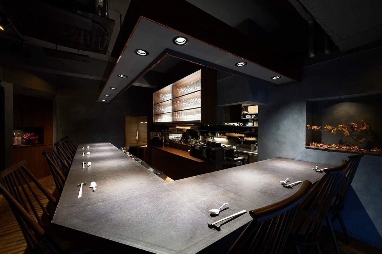 【カウンター】季節の食材と粋な器で奏でるランチ十皿コース