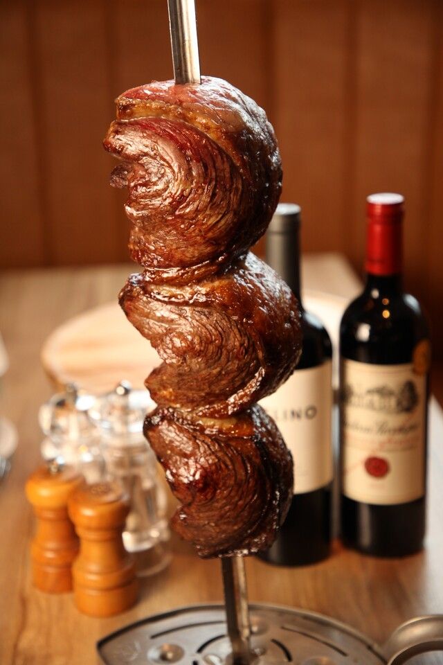 [Mittagessen an Wochentagen] Original Churrasco + All-you-can-eat-Buffet