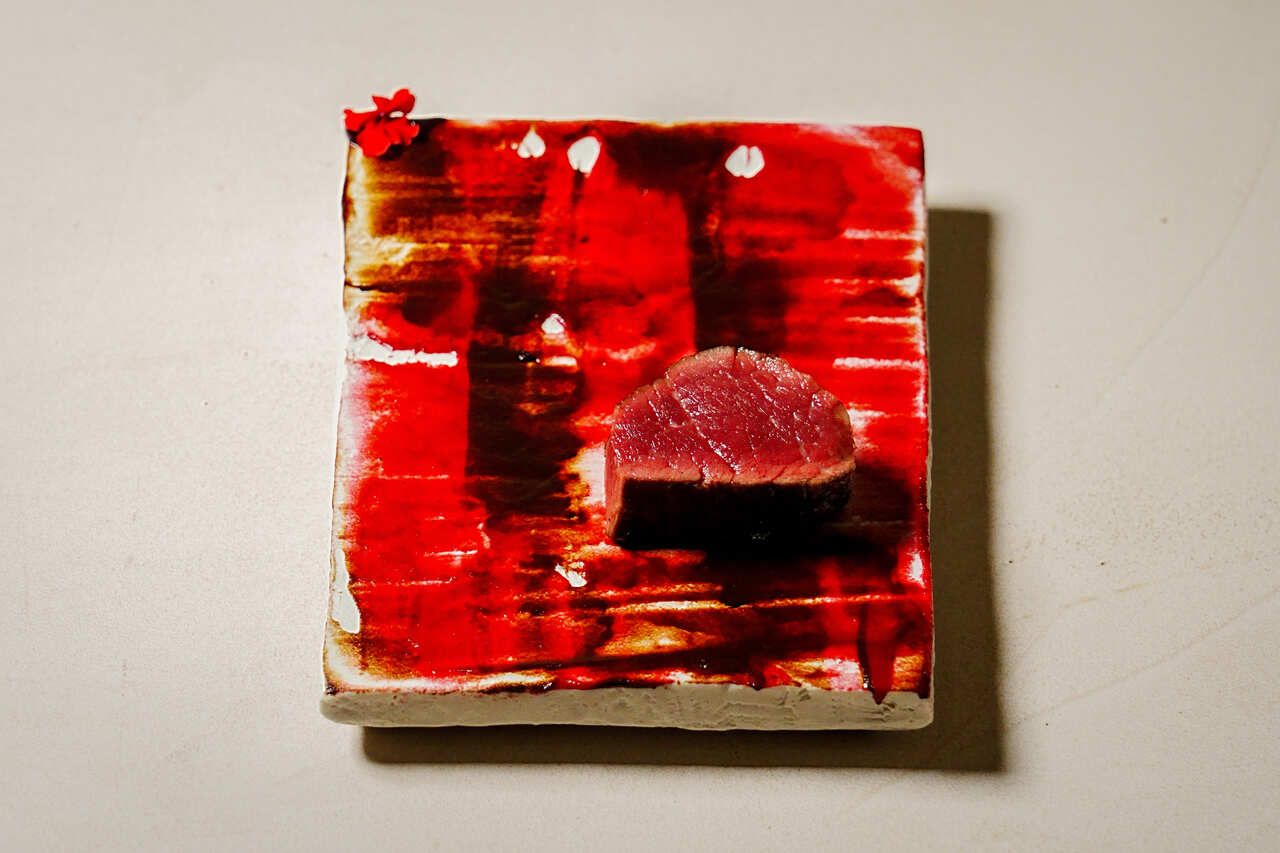 Almuerzo a e r u [Plato principal: Carne Wagyu] - 7 platos