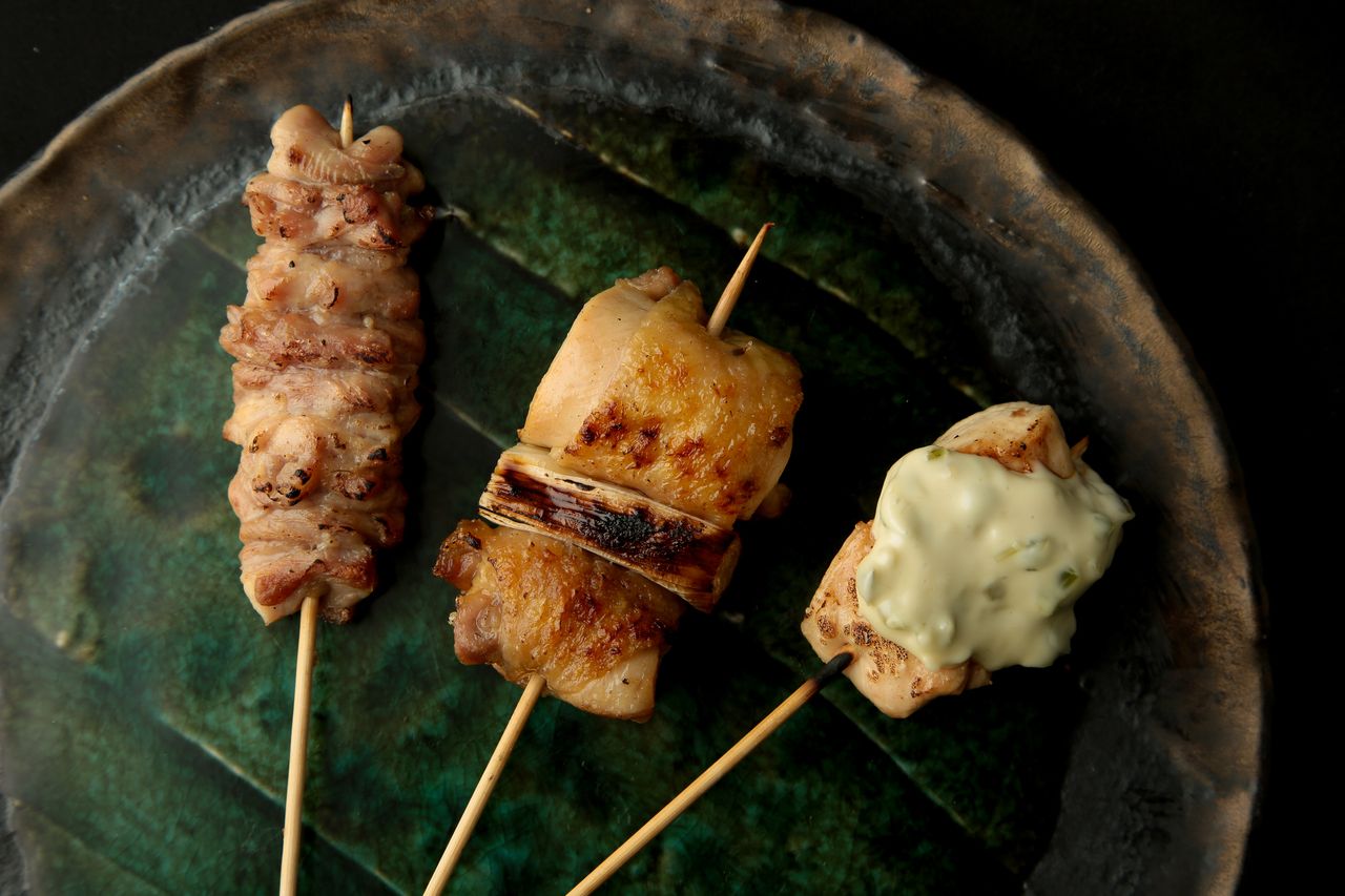 3시간 "呑兵衛(논베) 코스" — 기본 코스에 +1시간으로 구성됩니다. 기본 코스를 1시간 연장하실 경우 추가요금 ¥2,000이 부과됩니다.