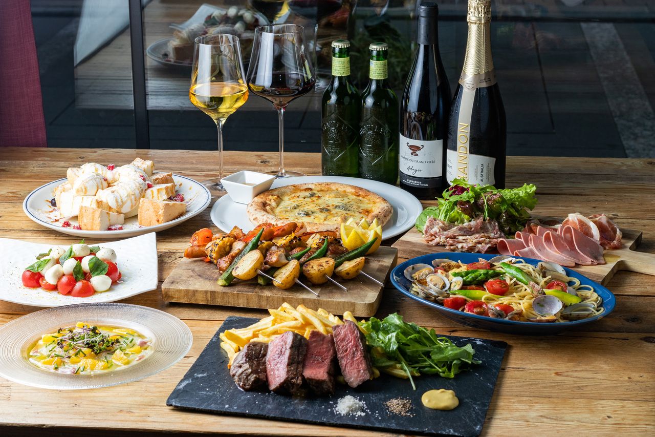 【包含2小时畅饮】尊享套餐，食材由GMC主厨锦木精心挑选。