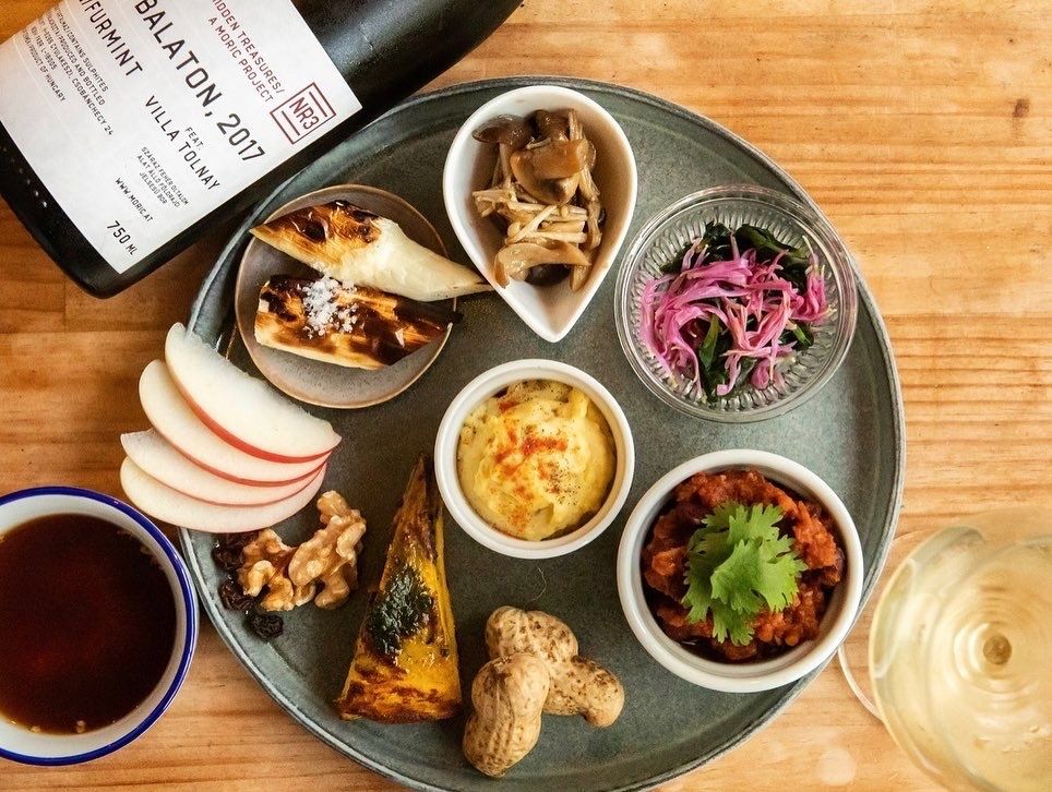 Counter seating only appetizer plate