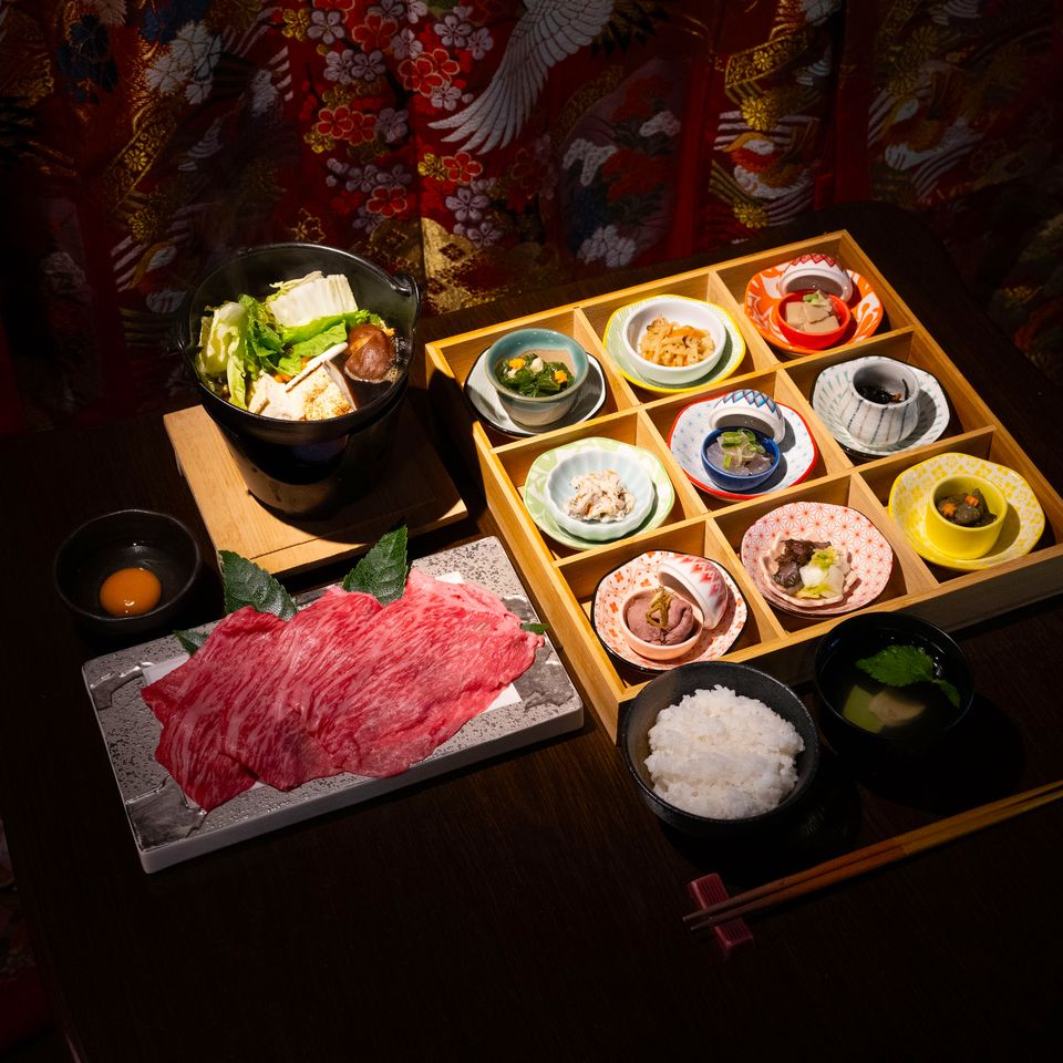 Miyabigyu Tea Ceremony ~Domestic Japanese Black Beef Sukiyaki and 9 Kinds of Obanzai Set Meal~