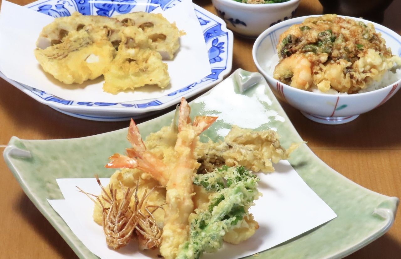 お昼の特選天ぷらコース