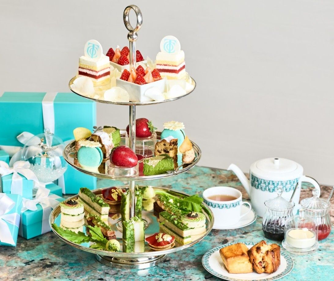 Holiday Limited Afternoon Tea