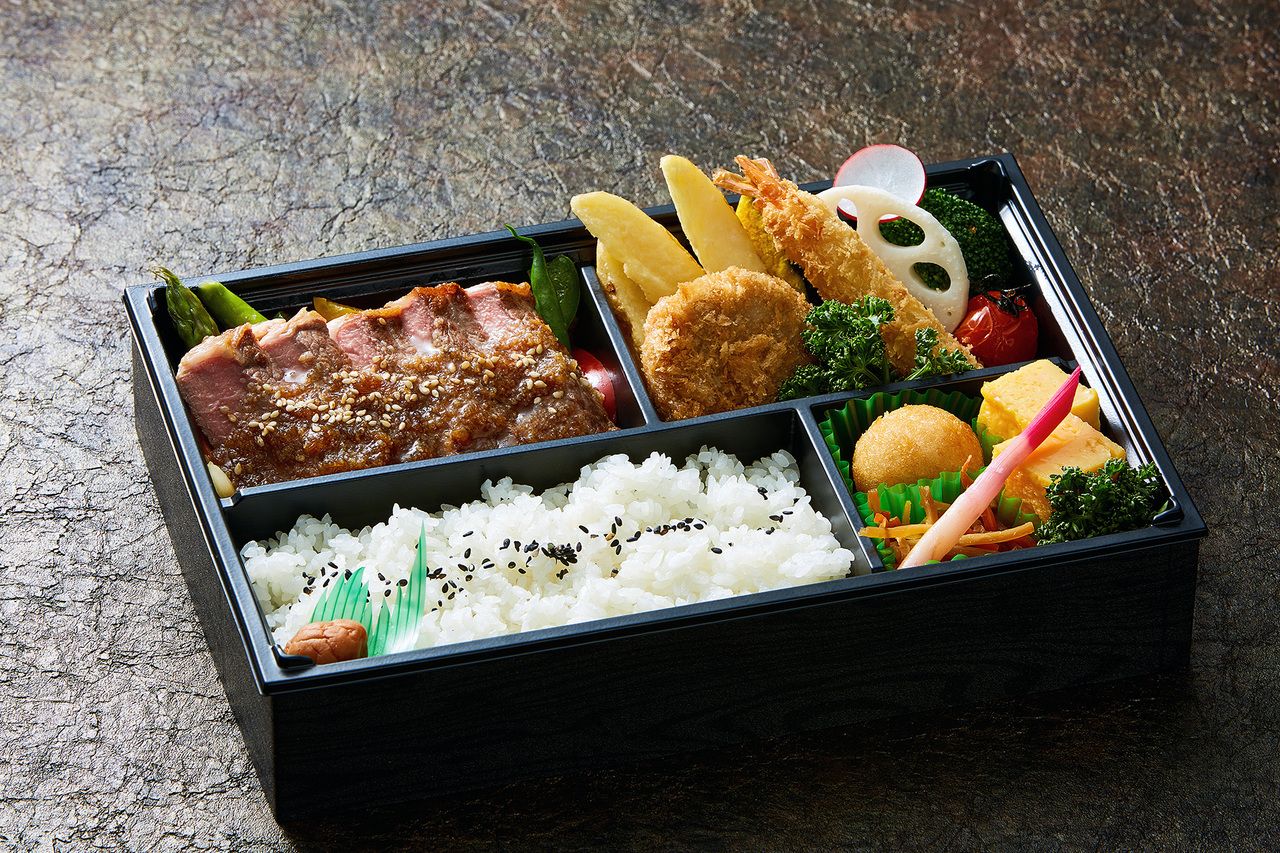 Beef sirloin steak bento