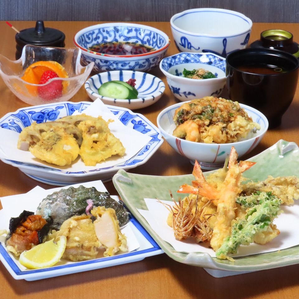 お昼の特選天ぷらコース