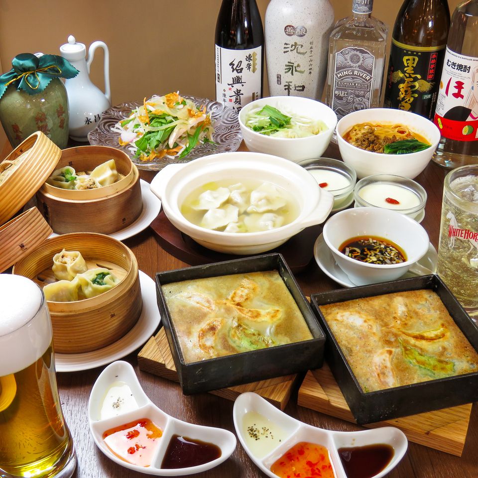 【餃子堪能コース】 女子会におすすめ◎餃子9種類+料理3品会話の弾むコース！│【歓送迎会/宴会/二次回/パーティ】※要前日までに予約