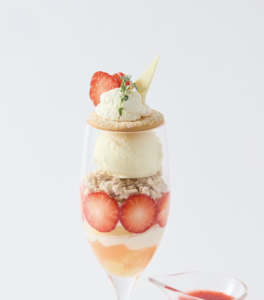 ごちそうランチと季節のパフェのセット🍓 / 平日　【2時間制】