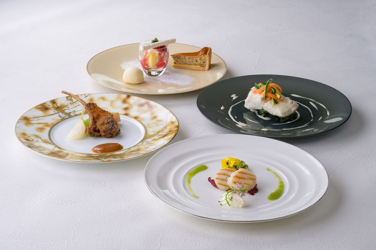 [Piano Pranzo Anniversario] Pranzo mensile + bisque di aragosta + una bevanda + bouquet per festeggiare + dessert per festeggiare. Clicca qui per aprile 2026 e successivi.
