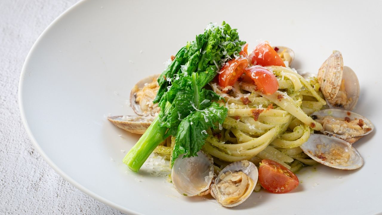[Seasonal] Rape blossom and clam pasta + buffet (adult)