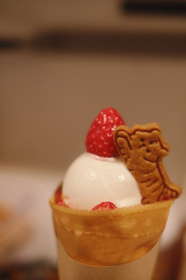 いちごのクレープとお好きなドリンクのセット