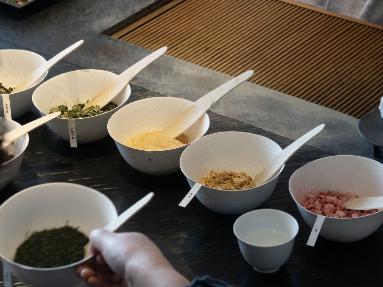 弥生の試飲会　～様々なブレンド茶〜