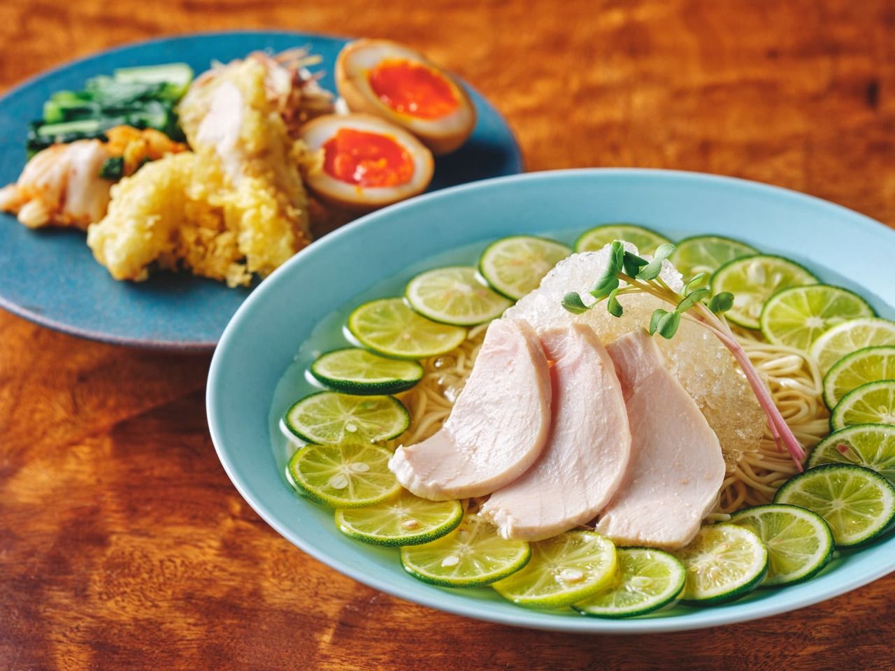[Private room seating] Lunch only! Stone-grilled oyakodon (chicken and egg on rice) for 2 or more