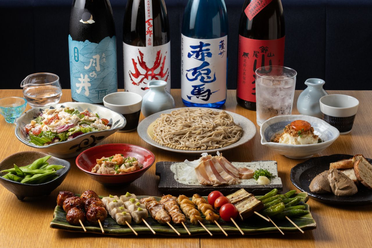 【宴会おすすめ】６月スタート！こだわりの蕎麦出汁で丁寧に焼き上げる焼き鳥や名物の大せいろなど豪華全8品○焼き鳥と蕎麦コース＋2時間飲み放題付