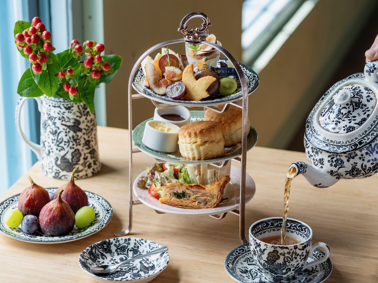 KIKI's Afternoon Tea Set