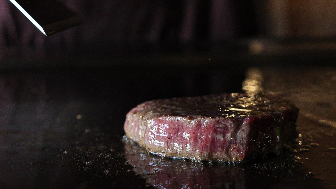 盡情品嚐季節食材與龍蝦的全套餐［13道菜（需時2小時）］