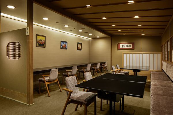 テーブル（1～16名）